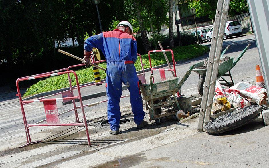 comment déboucher une canalisation de wc Paris 17
