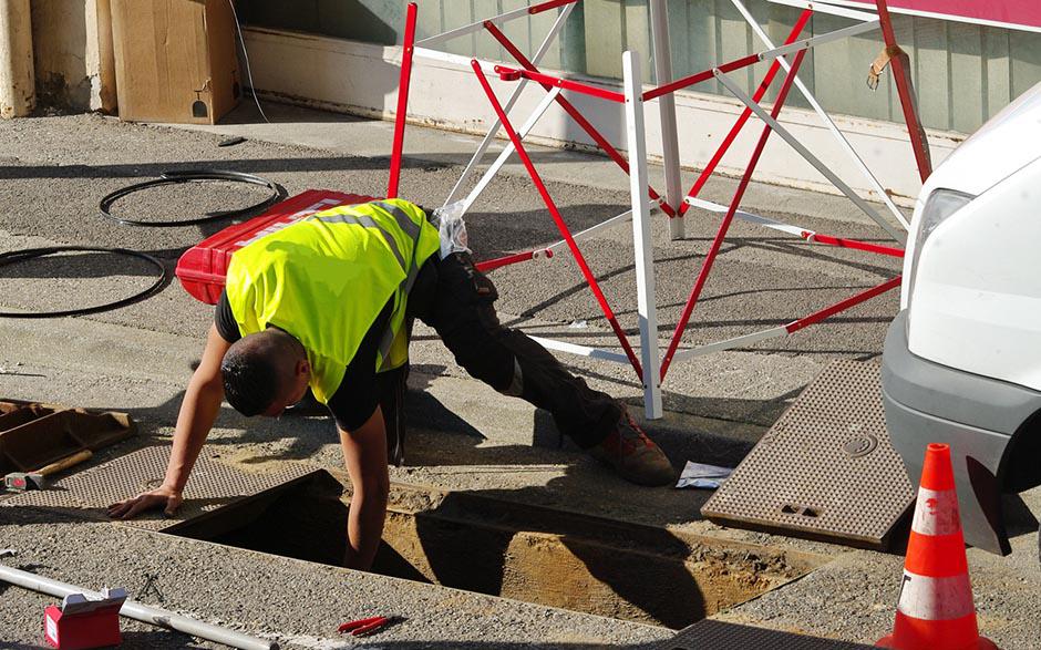 comment déboucher une canalisation de wc Paris 17